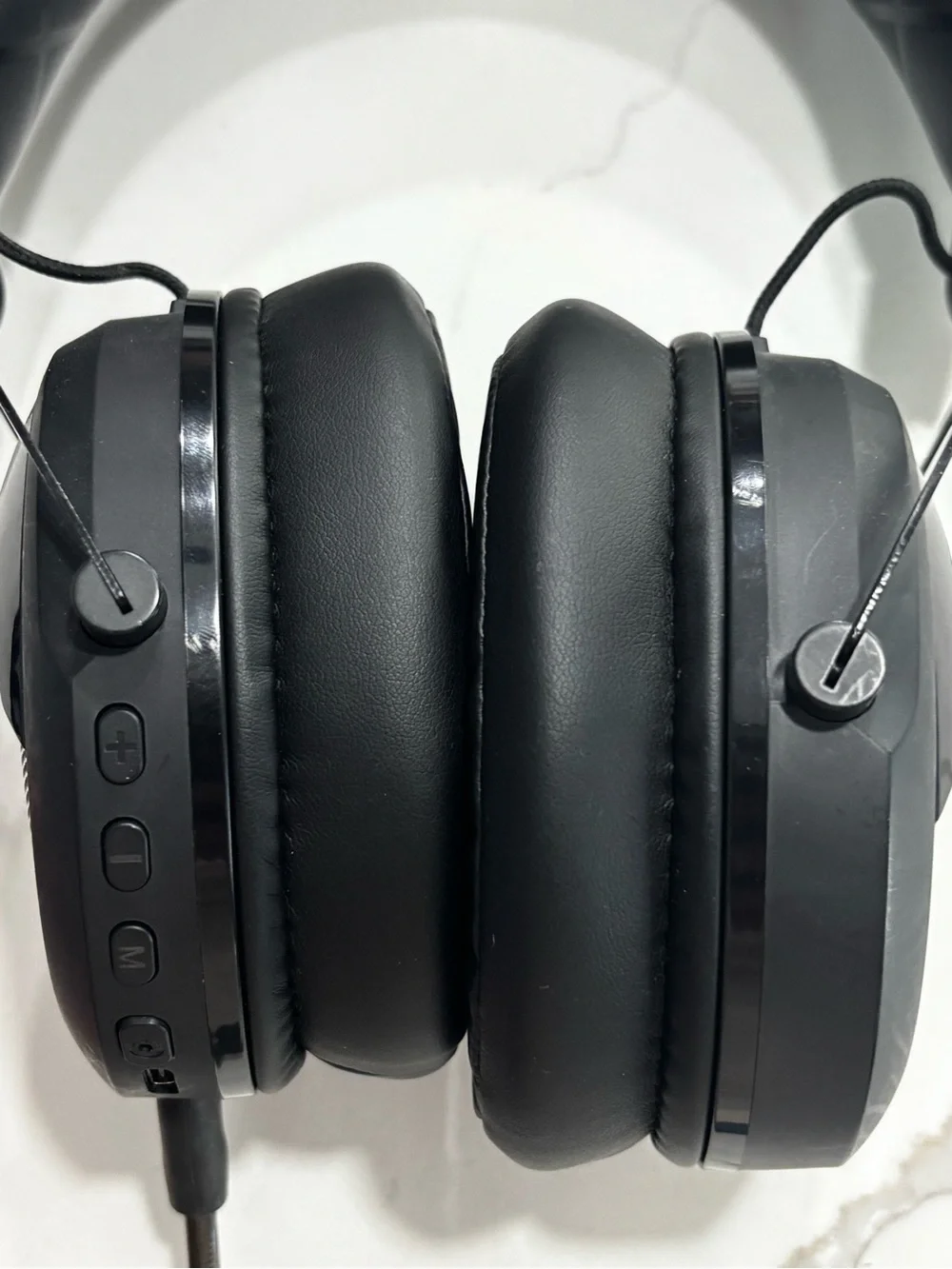 AT&T GH10 Wireless Over-Ear Bluetooth Gaming Headphones Removable Mic Black